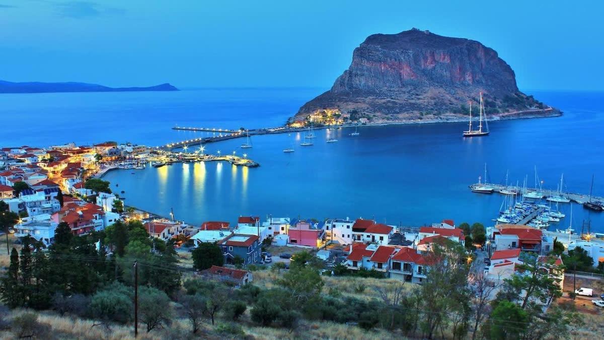 Pablito House-Seaview Monemvasia Nests Bagian luar foto